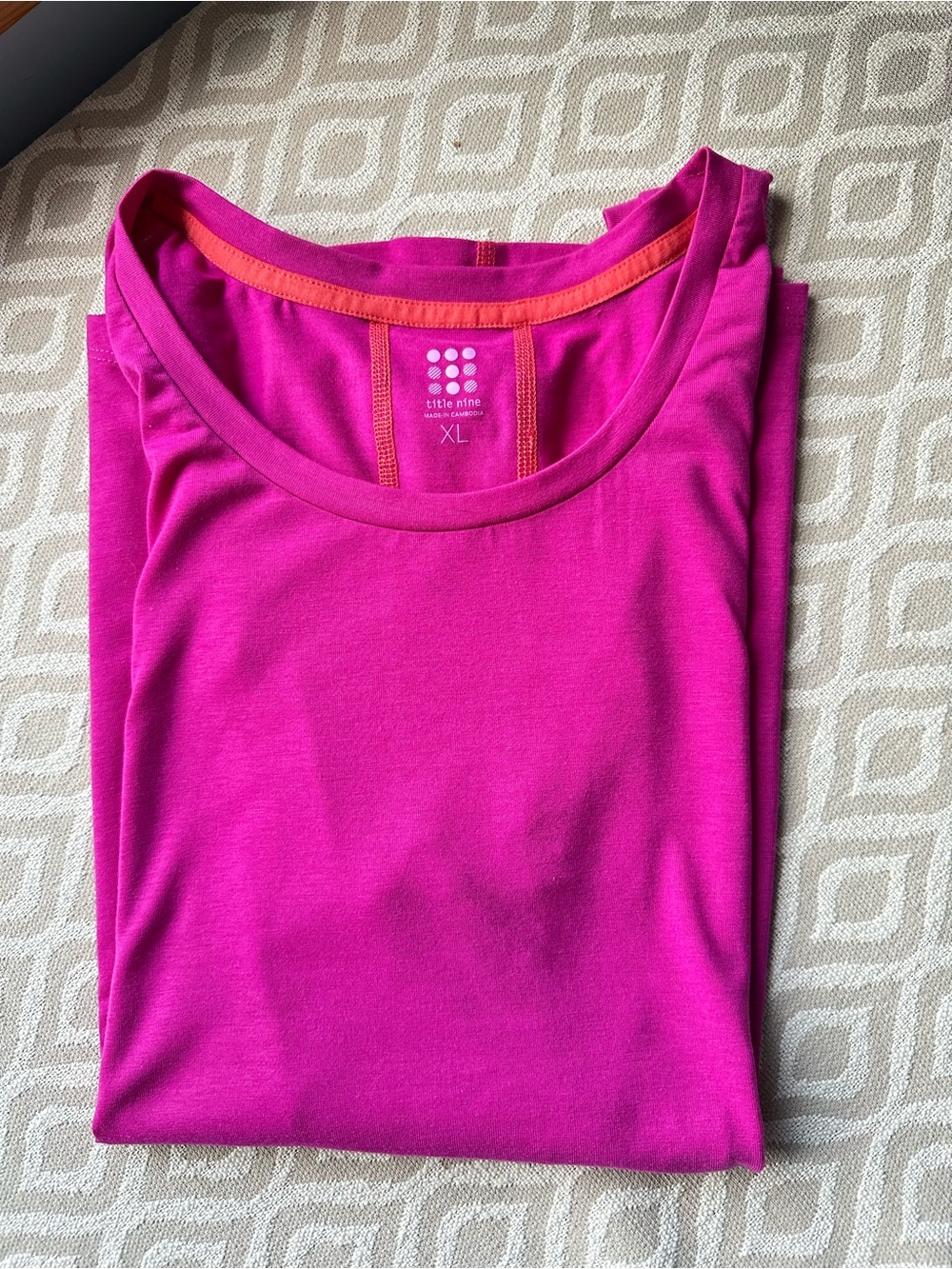 Title Nine Magenta Tank with Orange Stitching Sz XL Active Colorful